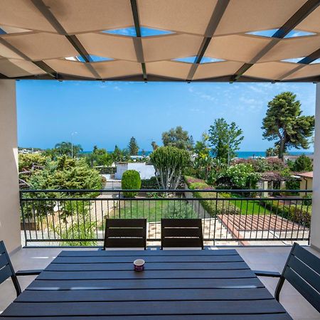 Villa Nisa Apartment Sea View فونتاني بيانكي المظهر الخارجي الصورة