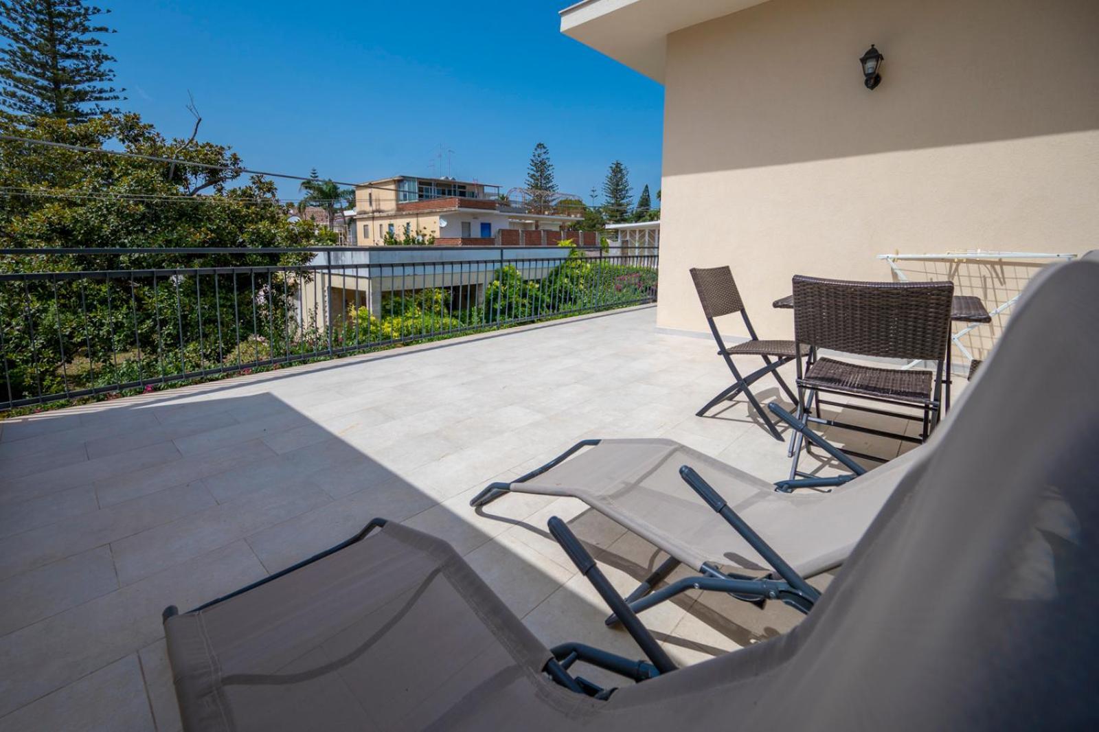 Villa Nisa Apartment Sea View فونتاني بيانكي المظهر الخارجي الصورة